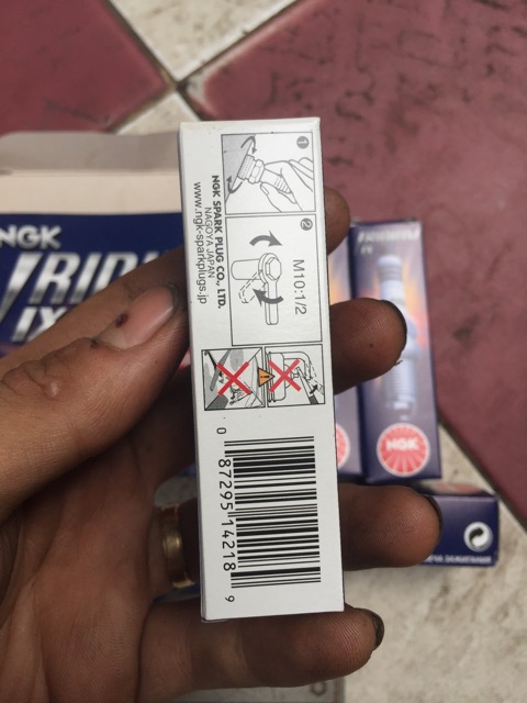 Bugi bạch kim iridium NGK chính hãng