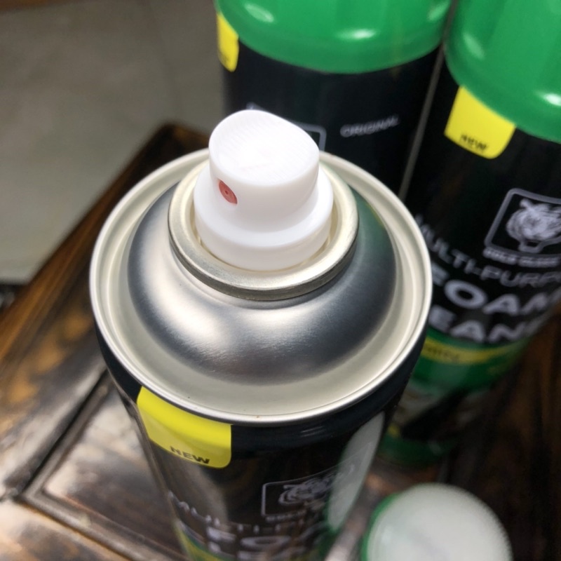 Lọ bọt vệ sinh da, nỉ, nội thất xe ô tô, nhà cửa Foam Cleaner  Thái Lan