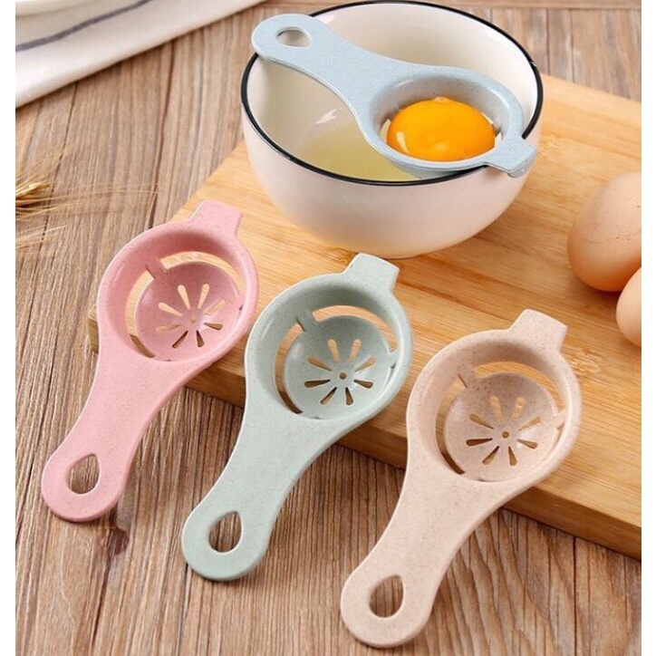 Dụng cụ tách lòng đỏ trứng gà trứng vịt