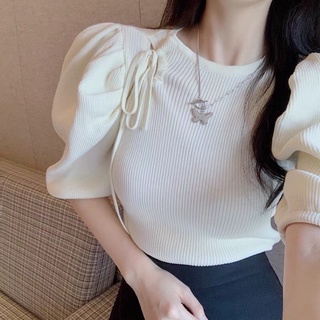 G03. 0012 áo len tay dài khoét ngực
