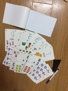 Thẻ chữ số clean wipe book