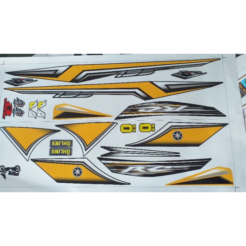 Tem rời dán xe novo4 vàng đen