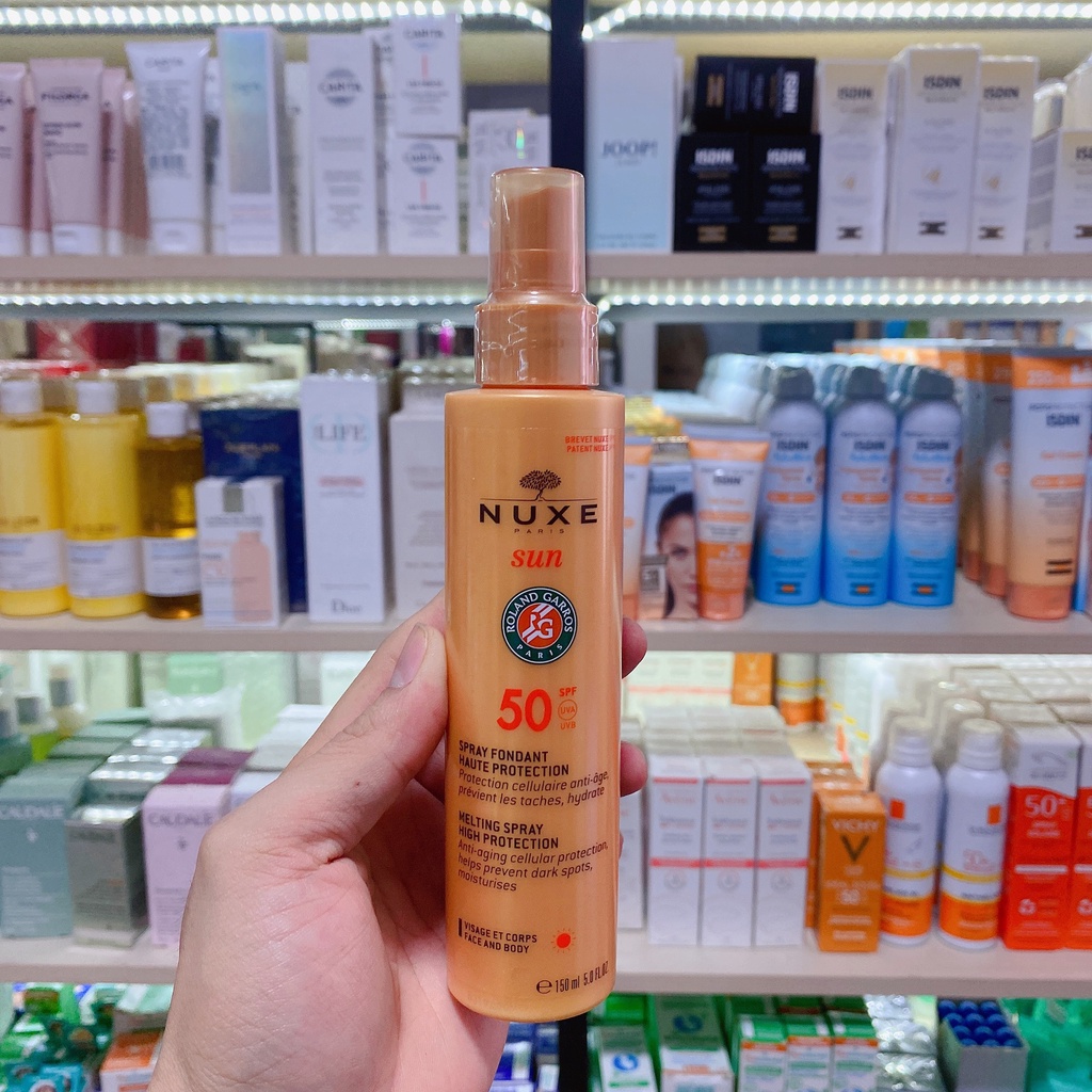 Xịt chống nắng Nuxe paris sun melting spray high protection face and body