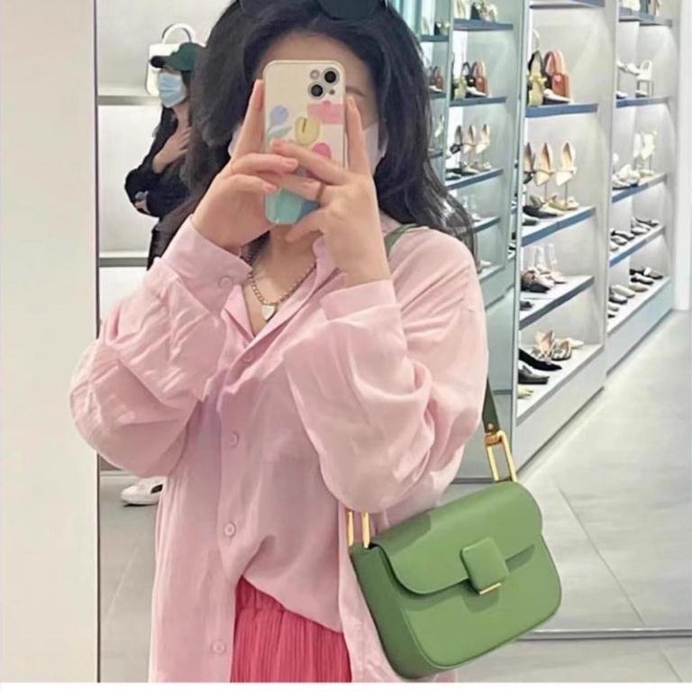 Túi  khoá vuông 5 màu size 21 chuẩn xuất sịn kèm video ảnh thật hàng cao cấp