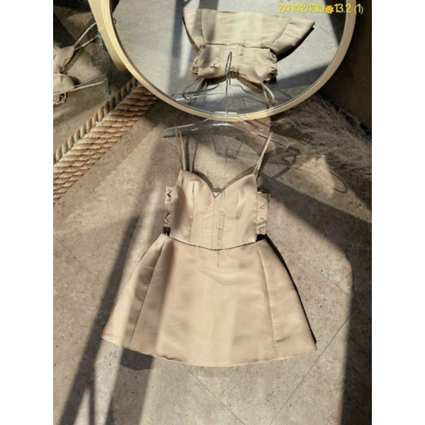 Đầm xòe cúp ngực đan dây eo