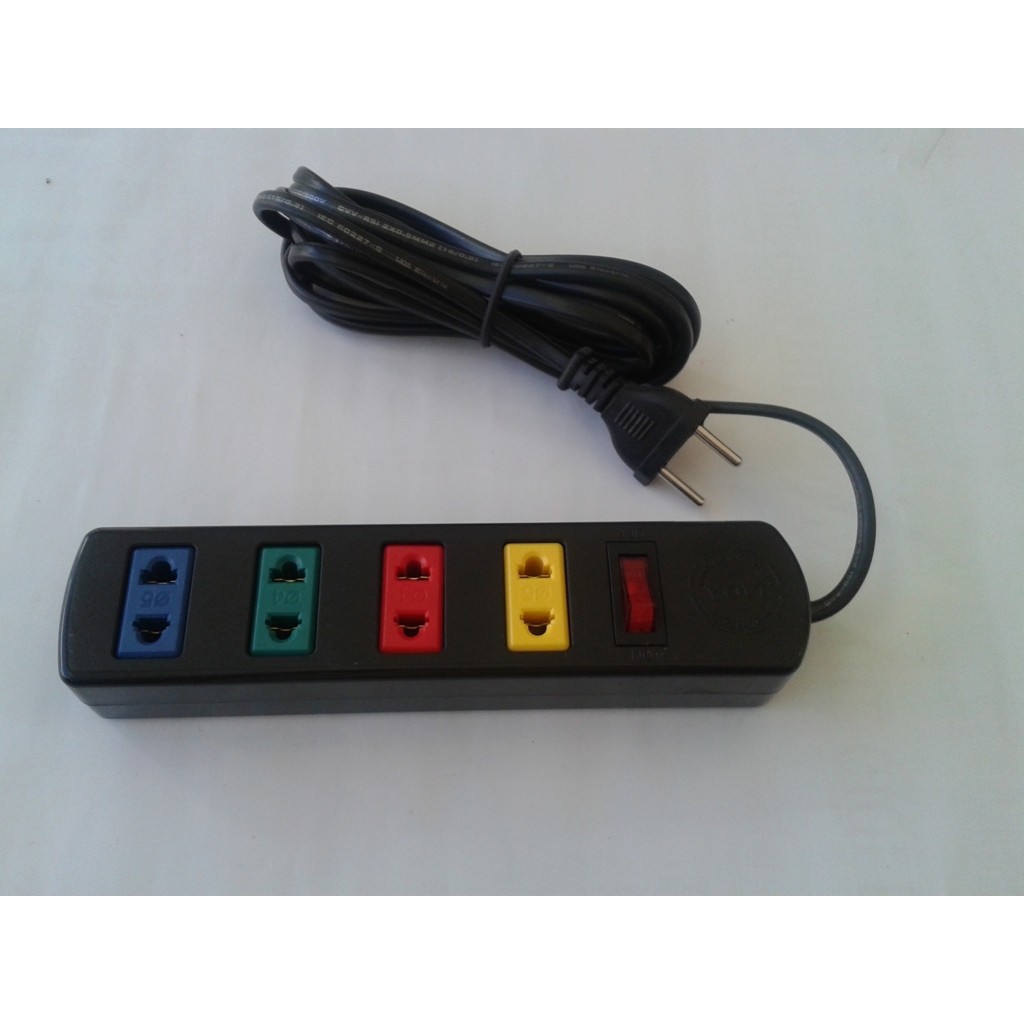 Ổ Cắm Điện LiOA 4 Lỗ
