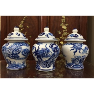 Choé thờ đựng gạo, muối , nước đắp rồng nổi