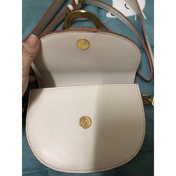 Pass túi c&K size19 trắng viền nâu