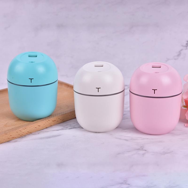 Phụ kiện ô tô - Máy Phun Sương Tạo Độ Ẩm Mini Humidifier Dung Tích 220ml