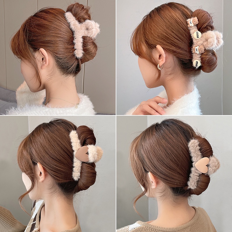 Kẹp Tóc Hình Trái Tim Phủ Lông Thời Trang Hàn Quốc