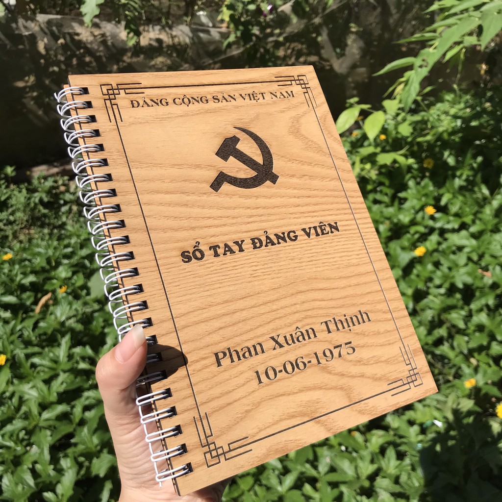 [SỔ TAY CÁ NHÂN] - Sổ tay Notebook – Sổ gáy xoắn bìa gỗ khắc theo yêu cầu – Kích thước A5 (15x20cm)