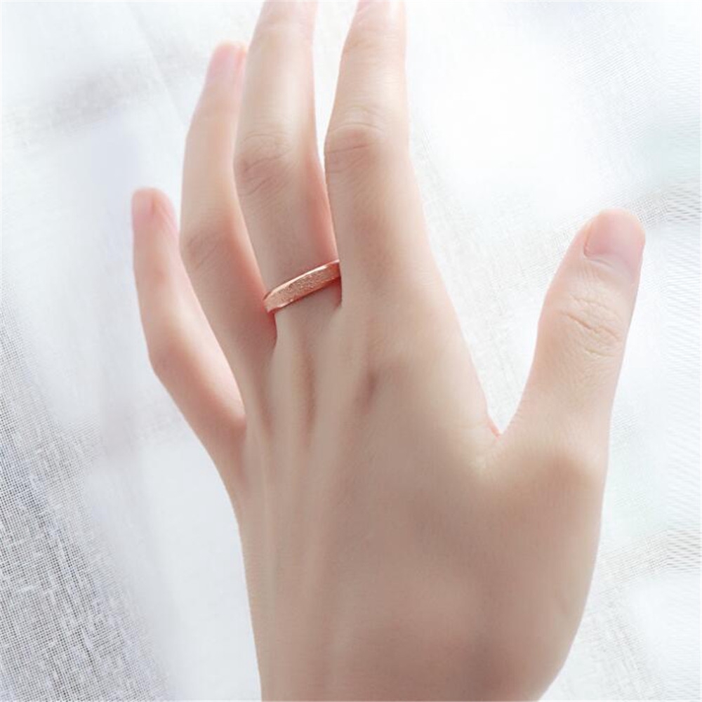 Nhẫn đeo ngón tay phong cách retro đơn giản và lãng mạn cho cặp đôi