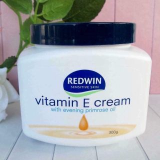 Kem dưỡng da REDWIN VITAMINE E CREAM