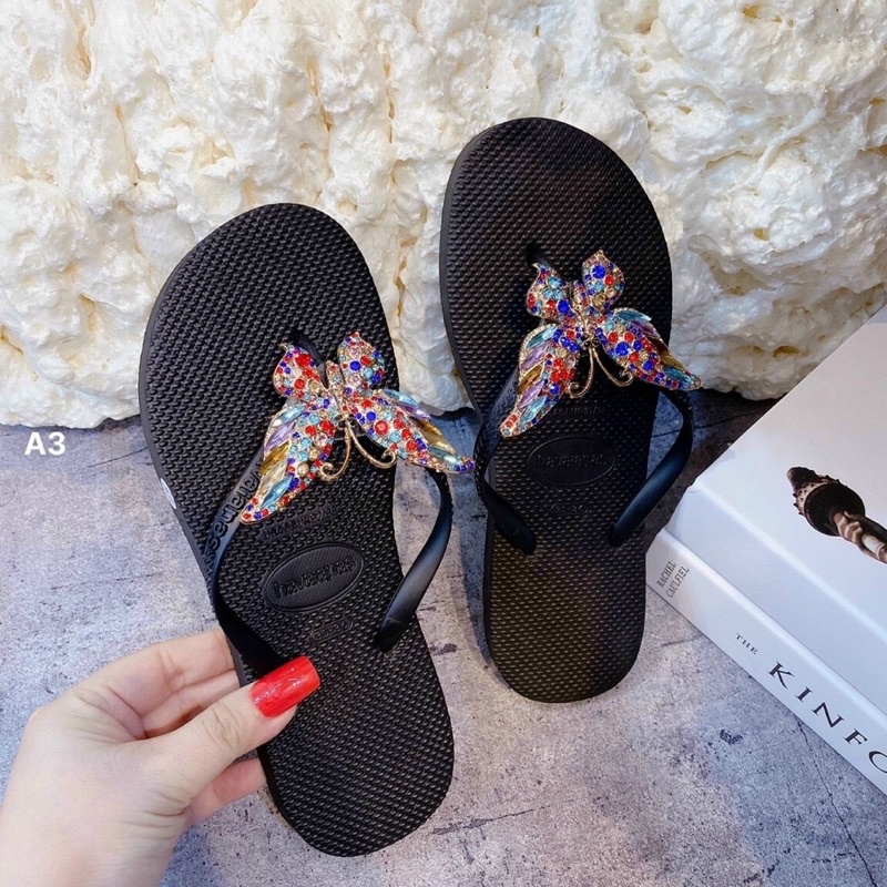 Dép kẹp Lào đế Lào H2STORE  xịn  đế bằng . kết charm Bư/ớm đá 7 màu cực sáng.