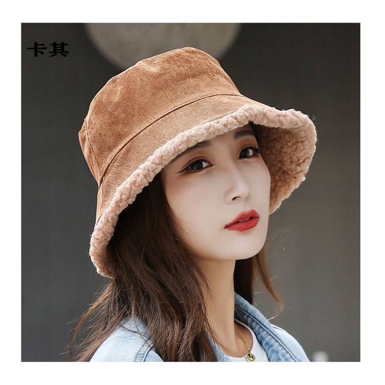 Mũ buclet lông cừu đội được 2 mặt