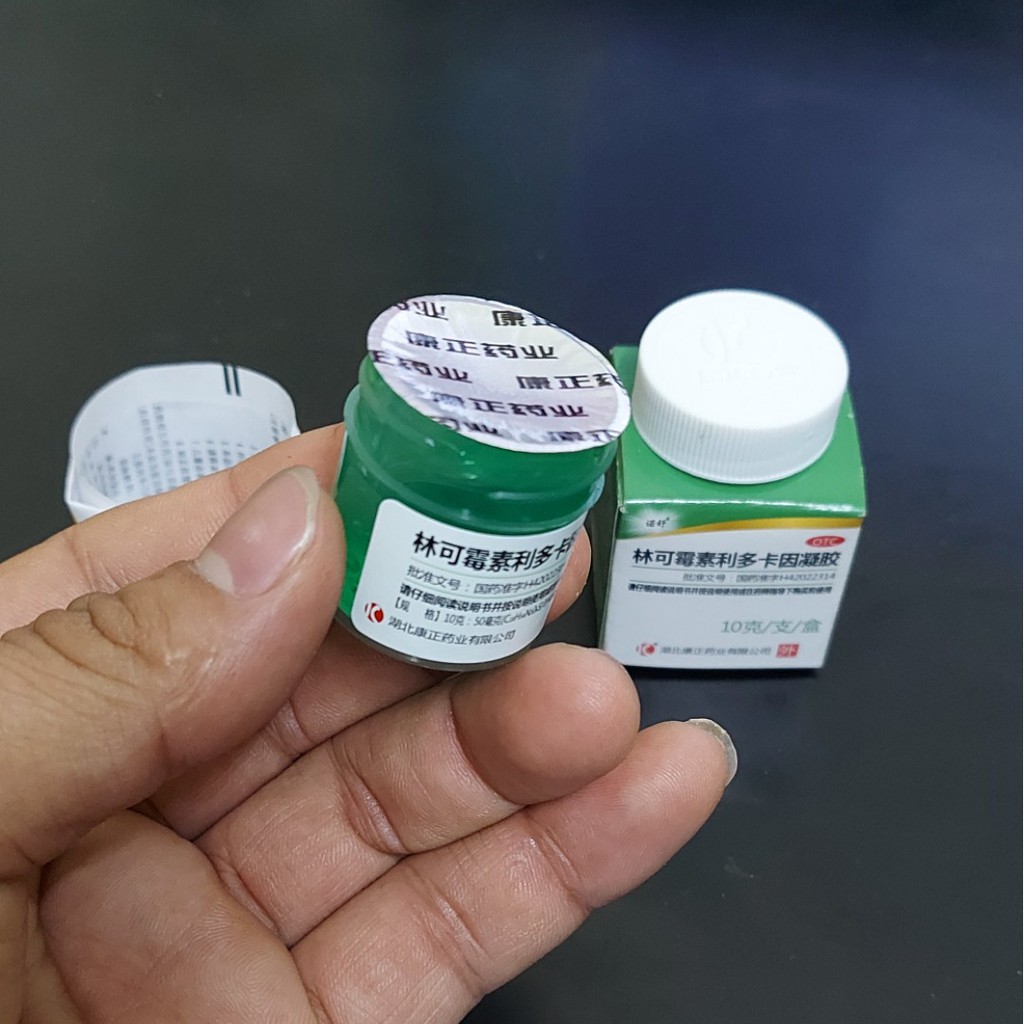 Gel bôi bỏng thảo mộc - Hàng có sẵn