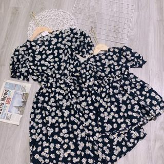 Sét váy hoa nhí cho mẹ và bé