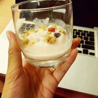 Ngũ cốc Calbee Nhật Bản 800g date xa