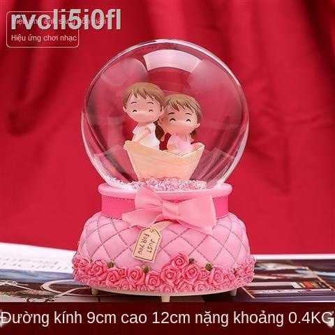 ✚ ❆ ﹊✳●Quả cầu pha lê trong suốt Hộp nhạc tuyết Cặp đôi lãng mạn Cô gái Sáng tạo Quà tặng đêm Giáng sinh