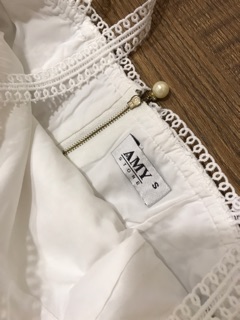 Váy ren trắng Amy