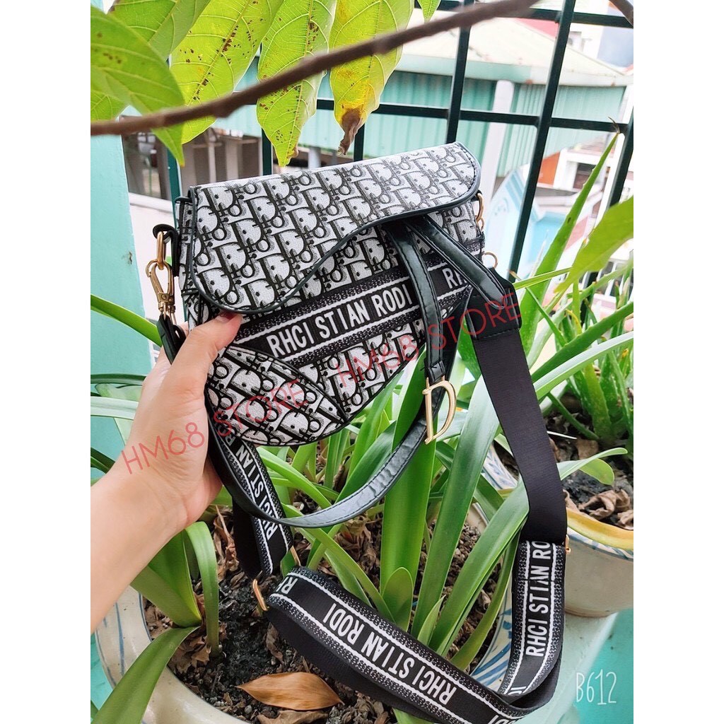 Túi Đeo Chéo Họa Tiết Chữ Siêu Xinh TX092