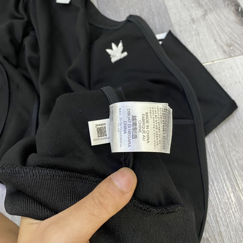 Áo Khoác Bomber Unisex Nam Nữ Adidas SST Track Jacket - Màu Đen