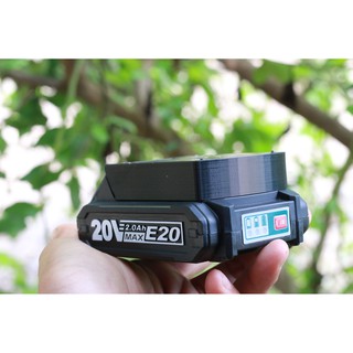 Đế lấy nguồn cho pin Total E20