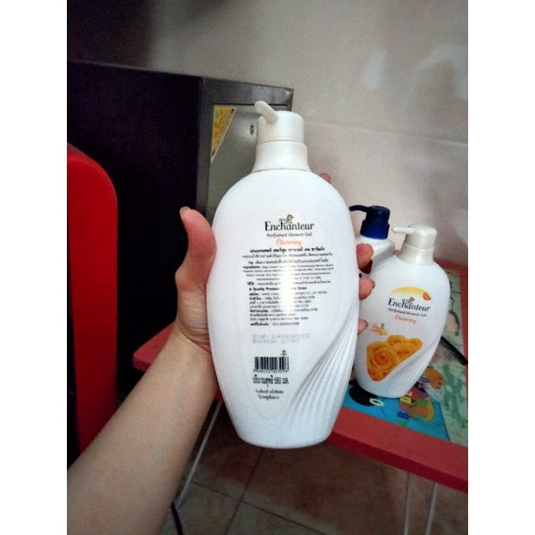 [100%CHÍNH HÃNG]Sữa tắm Enchanteur hàng chuẩn thái lan 550ml giúp làm mềm mịn da cực thích