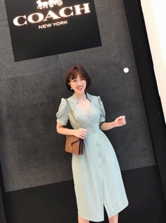 ĐẦM VOAN CỔ V