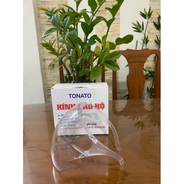 kính chống giọt bắn Việt Nam sản xuất