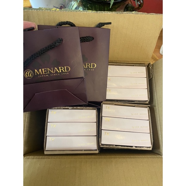 Son Gió Dưỡng Ẩm TK Lipstick 200 Menard Nhật Bản