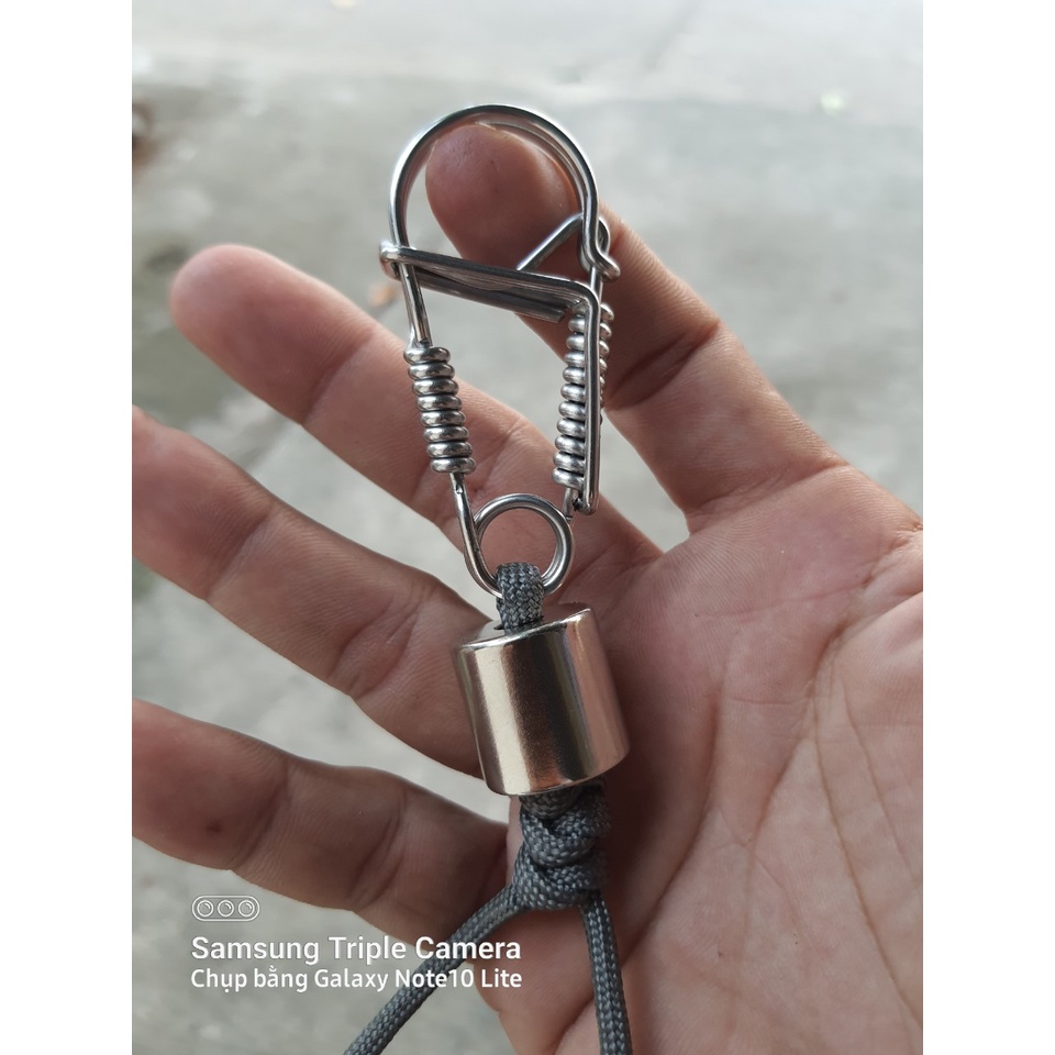 Móc khóa inox 304 uốn thủ công-Nam Châm hít bi kèm móc khóa Thủ công bằng inox 304