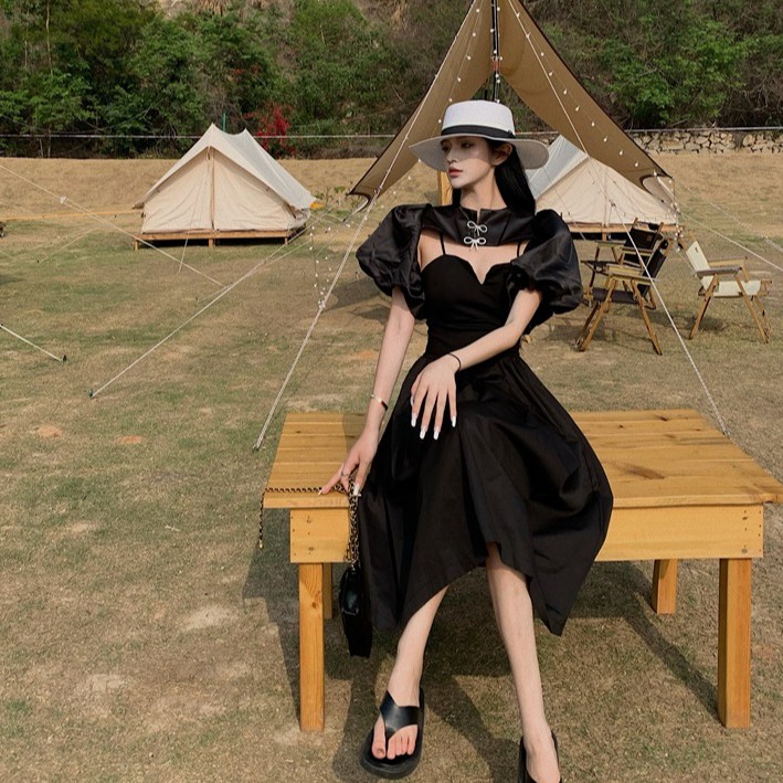 Đầm dáng xòe tay ngắn midi Emilyshop