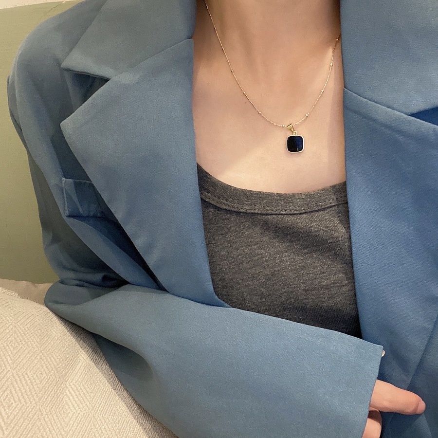 Vòng cổ Thép Titan Mặt Hình Vuông Đính Đá Màu Đen Phong Cách Đơn Giản