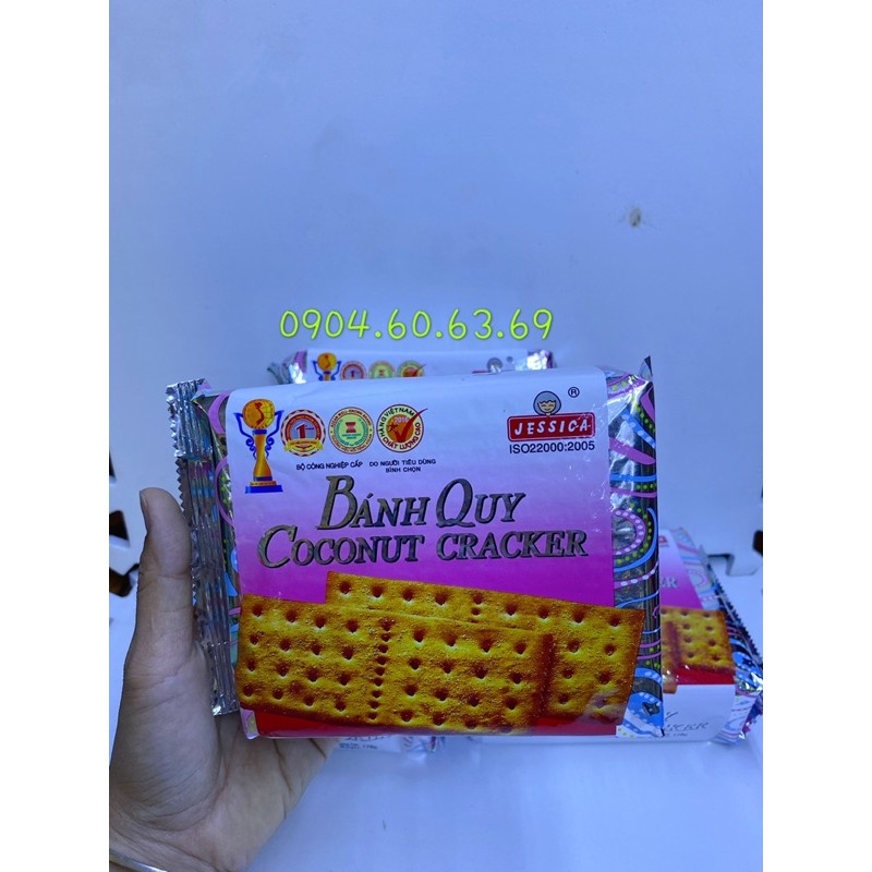 Bánh Quy Coconut Cracker Bánh bạc vuông 178g