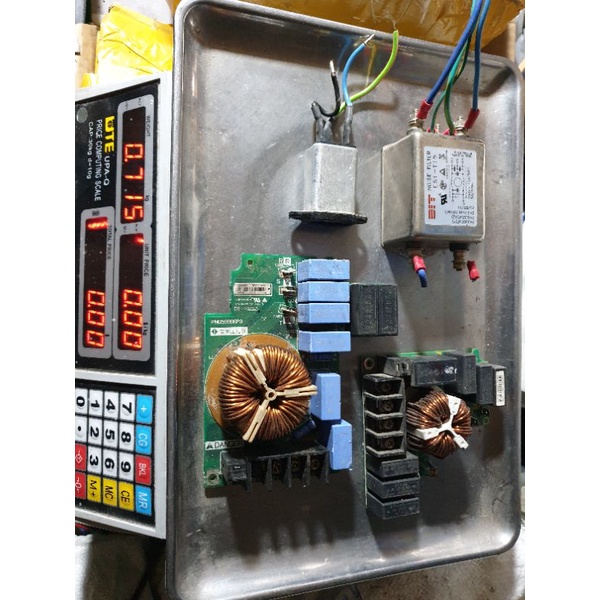 Com bo 4 bộ lọc.