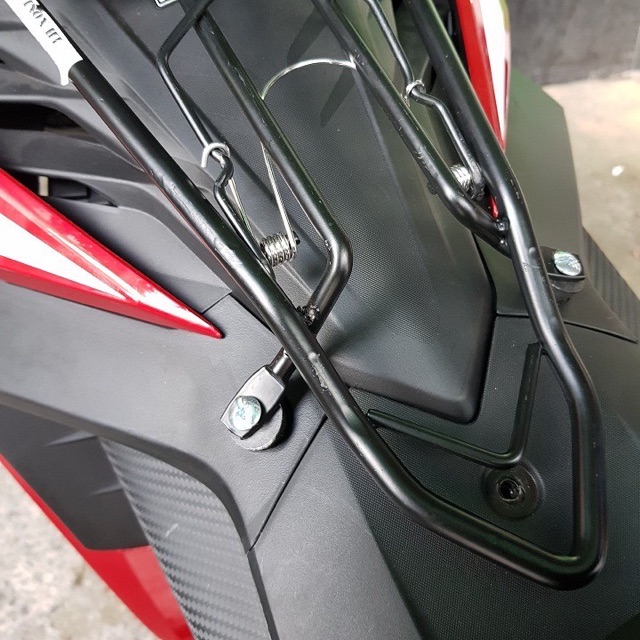 Baga giữa inox đen Winner 150