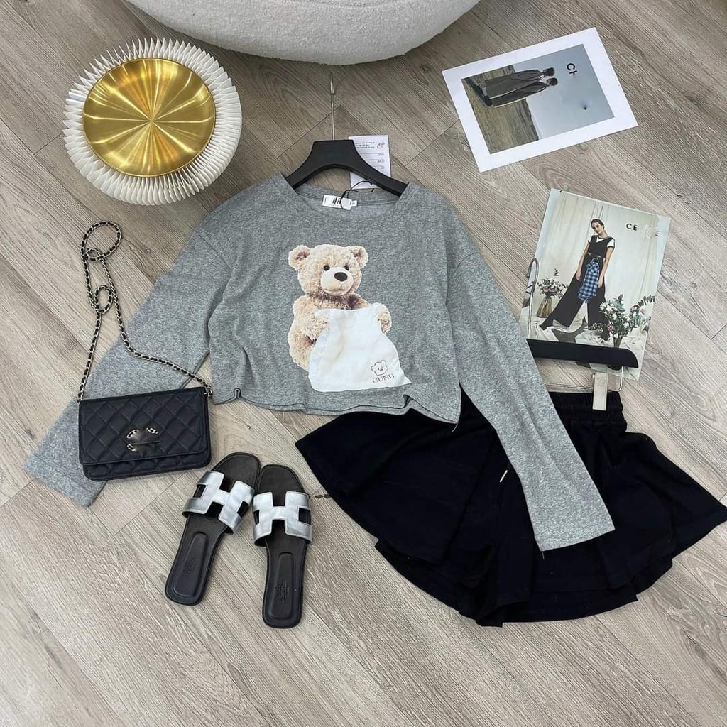 Set Bộ Đồ Nữ Áo Thun Giấy Croptop Dài Tay In Gấu Mix Quần Sooc Ống Rộng Bồng Freesize
