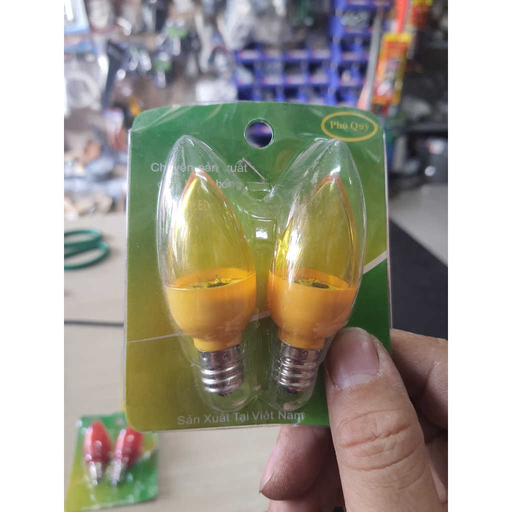 Đèn trái ớt led quả nhót dùng cho bàn thờ ông địa thần tài