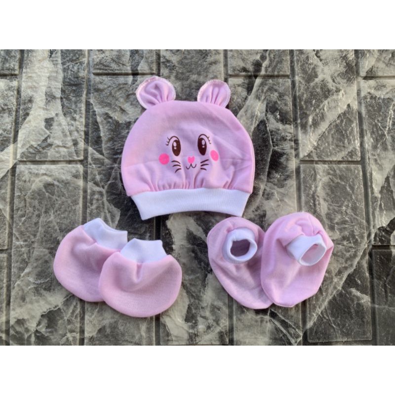 1set mũ+bao tay+bao chân