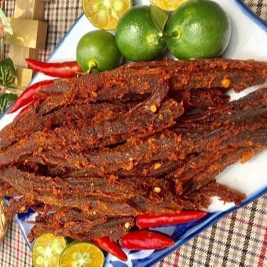 Khô bò que hồng ngự 300G ecofood ngon đậm vị đồ ăn vặt việt nam an toàn vệ sinh thực phẩm | BigBuy360 - bigbuy360.vn