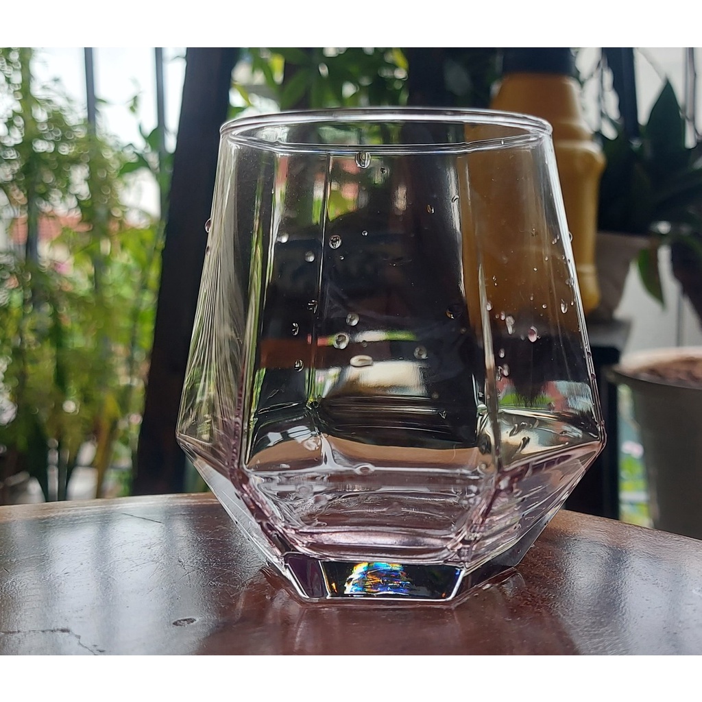 Ly Thủy tinh nhiều mầu sắc sang trọng,phong cách tây âu