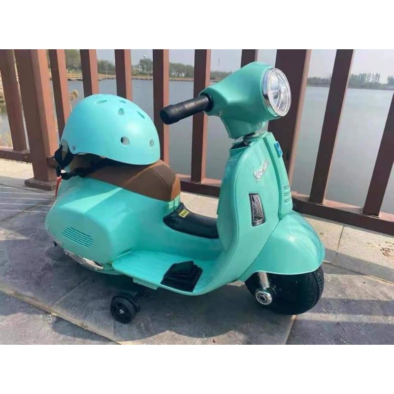 Xe máy điện Vespa cho bé gái