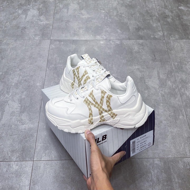 Giày mlb chunky mono vàng/ caro