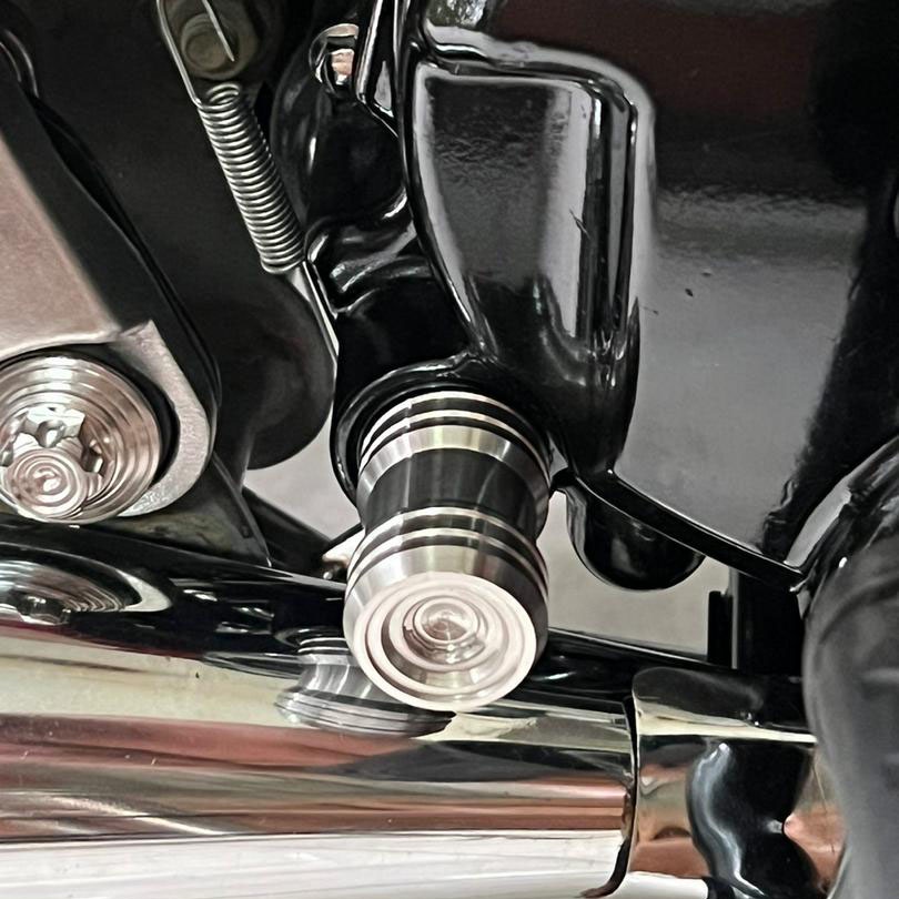 Chụp giò đạp Salaya inox 304 cao cấp gắn được cho nhiều dòng xe máy Wave, Sirius, Winner, Exciter, Raider, Satria,...