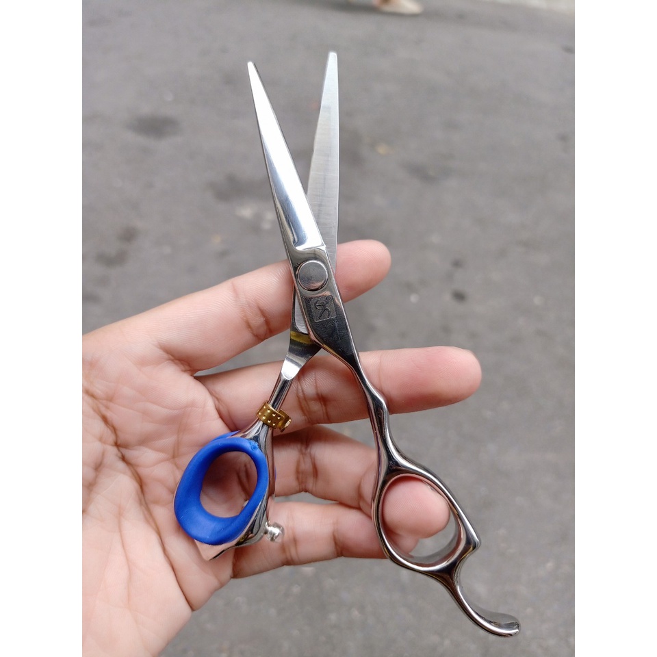 Kéo cắt tóc titan T3D55 size 5.5