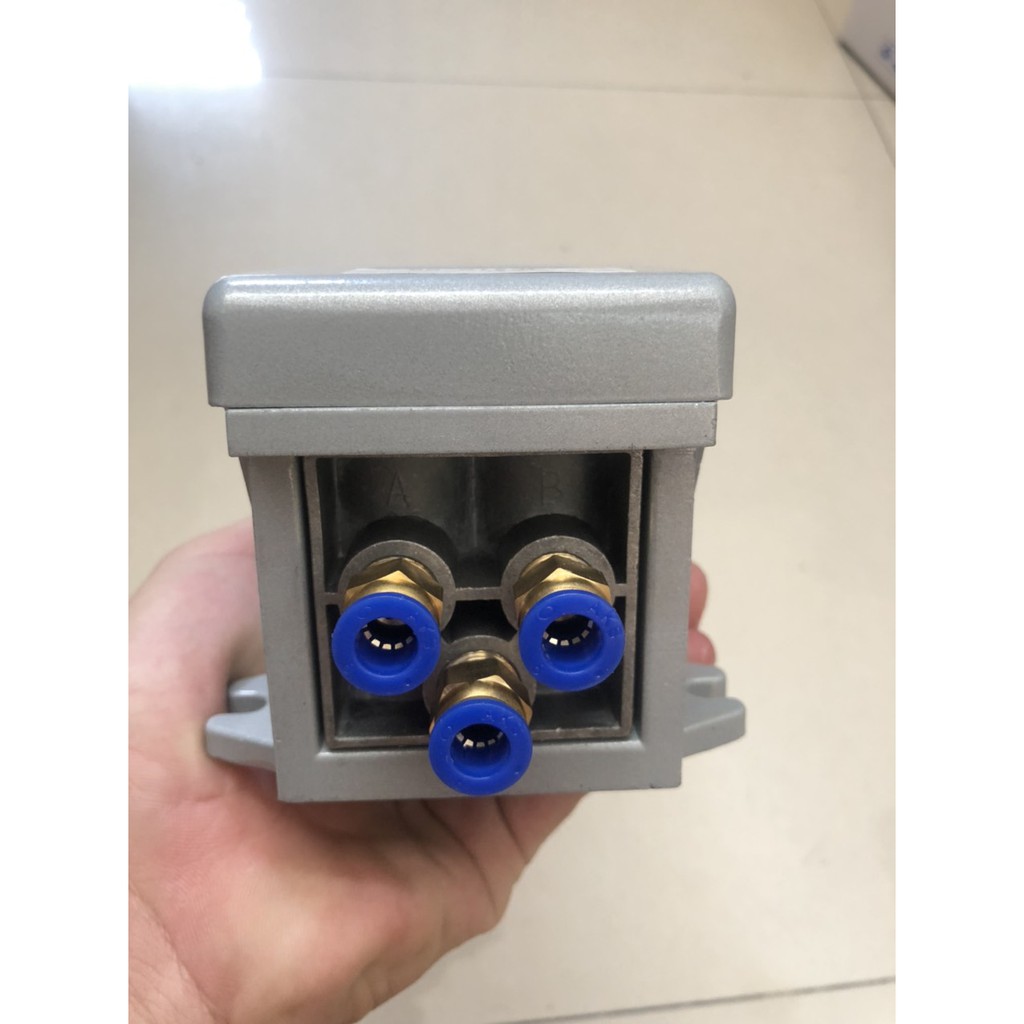 Bàn đạp chân khí nén AirTAc 4F210-08