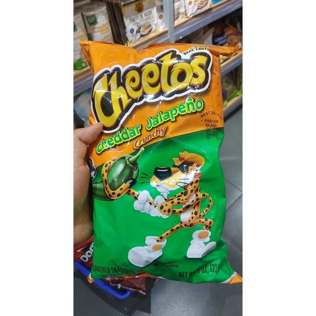 Bánh Snack Cheetos Cheddar Jalapeno 227g