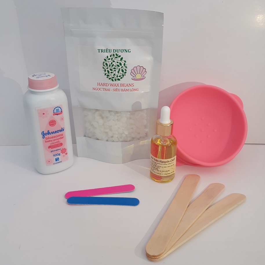 Set wax: chén silicon + 100g Sáp wax thơm TD  + mỡ trăn +  phấn rôm 100g Johnson baby (tặng que sáp + đồ dũa móng)