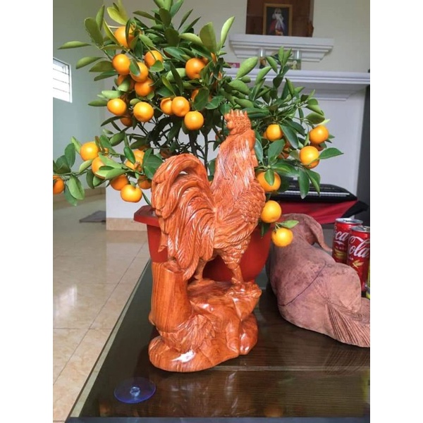 Tượng con gà gỗ hương cao 30cm